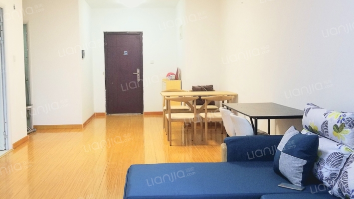 高品质小区！朝南两居！居住舒适！-客厅