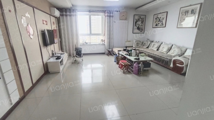 开泰金苑二手房实景图