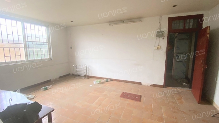 东莞莞城区新芬路65号二手房实景图