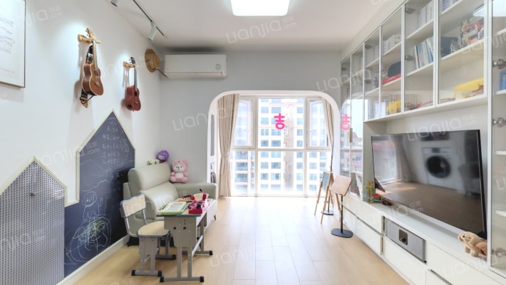 中山融创城二手房实景图