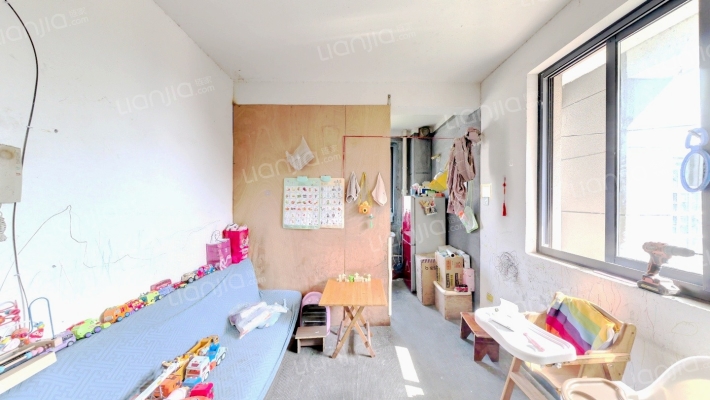 唐龍家園二手房实景图