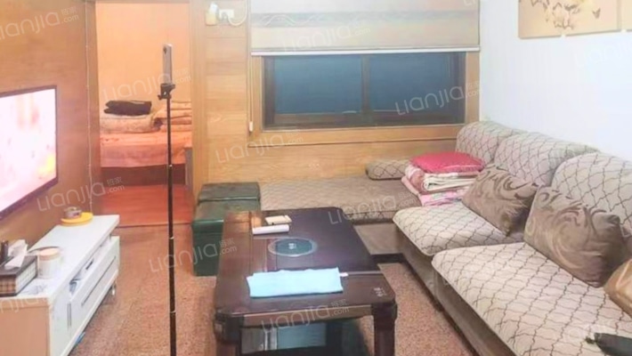 亚华商住楼二手房实景图