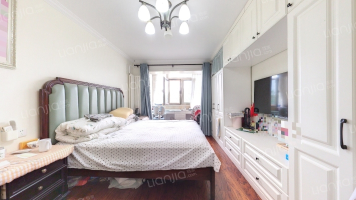 建材城东一里二手房实景图