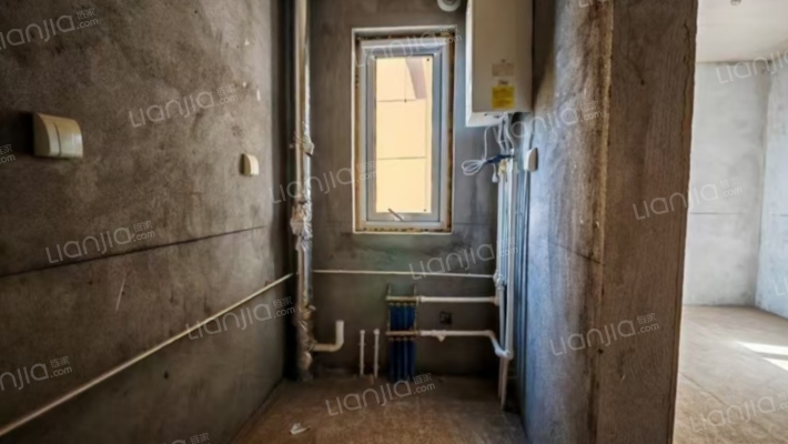 房子是新楼盘的房子，位置好，交通方便，北京通勤必备-厨房