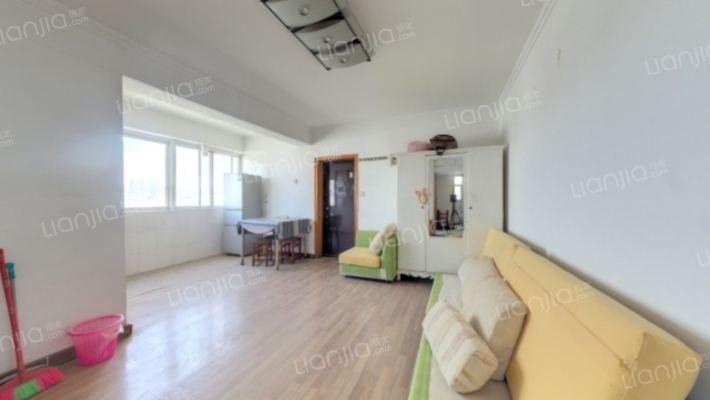 康乐西路10号二手房实景图