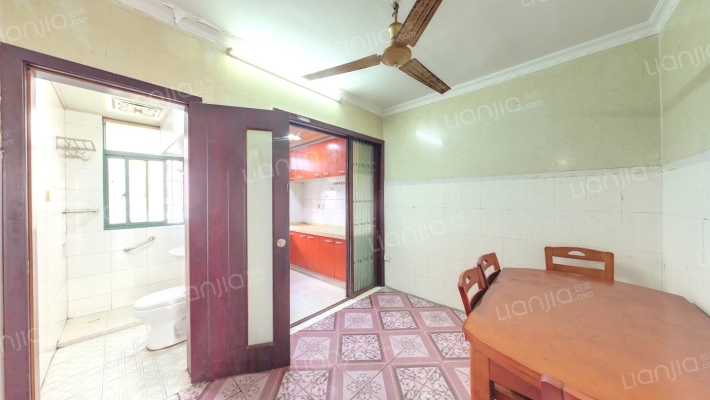 惠龙新村C区84-176号二手房实景图