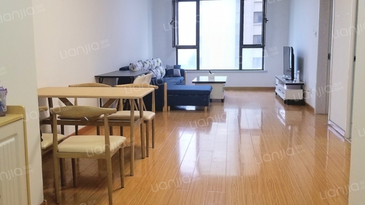 高品质小区！朝南两居！居住舒适！-客厅