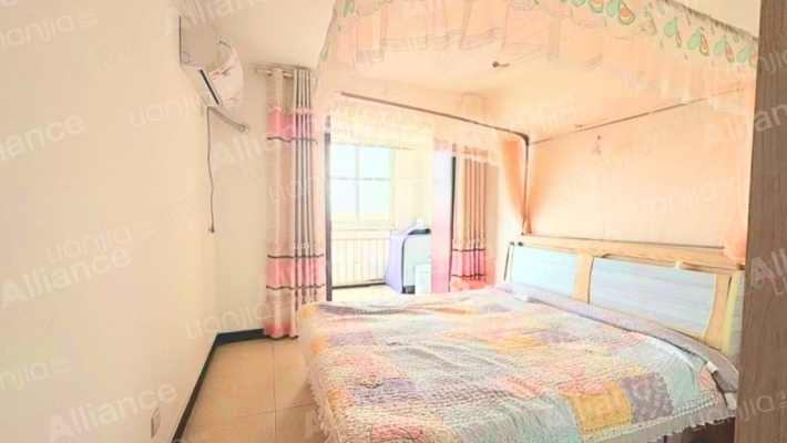 精装修  七十年大产权  东西通透电梯洋房-卧室A