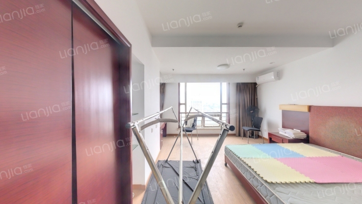 综艺大厦二手房实景图