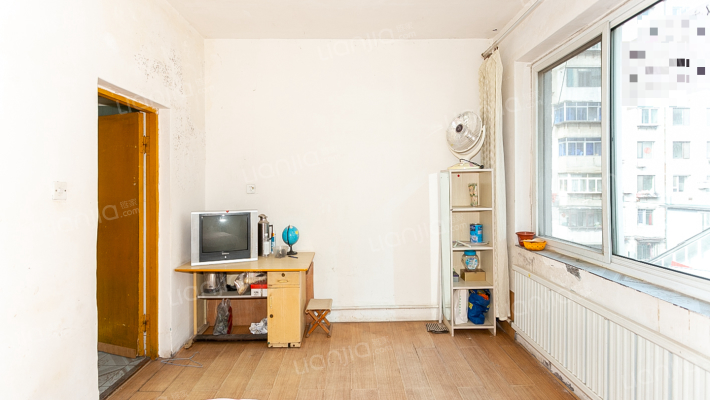 九街二轻局小区二手房实景图