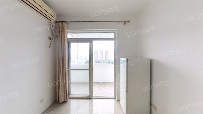 盛世龙腾二手房实景图