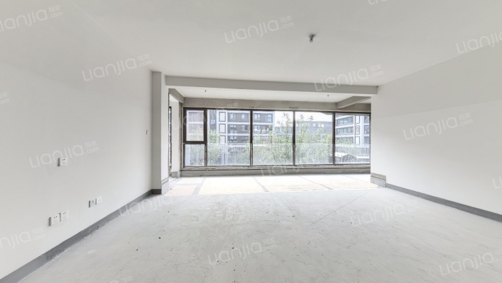 龙湖·雲峰原著二手房实景图