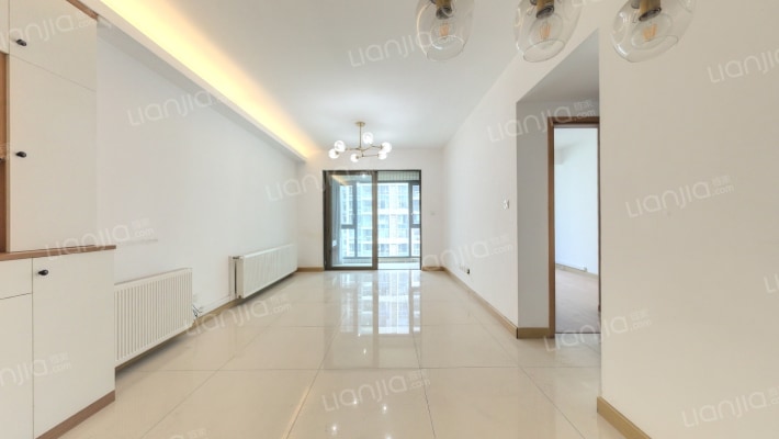 都城雅颂居二手房实景图