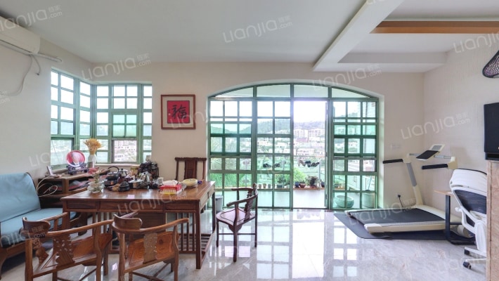 白云堡豪苑二手房实景图