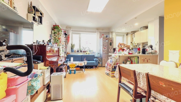 恒松园二手房实景图