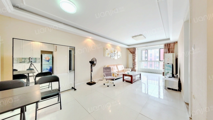 新天地美域十八区二手房实景图