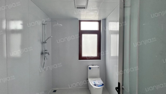 金品时代院内南北三居，简单装修，房本满二-卫生间B