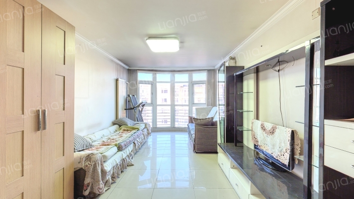 世嘉丽晶二手房实景图