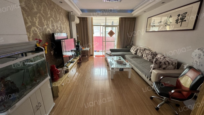 晶山花苑二手房实景图