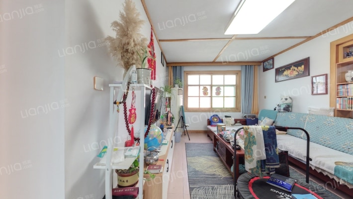 劳动局家属院二手房实景图