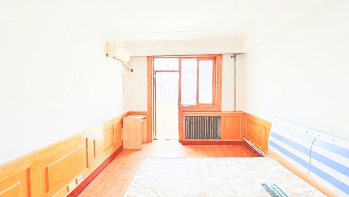 卫国里二手房实景图