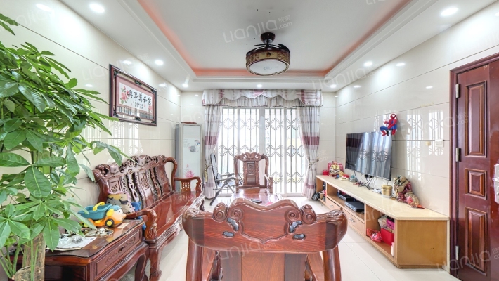 康怡丽苑二期二手房实景图