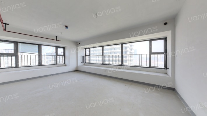 富力山南区二手房实景图