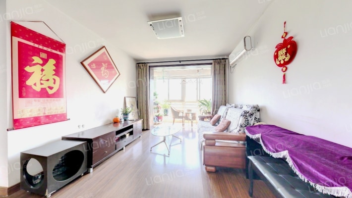 银和怡海花园二手房实景图