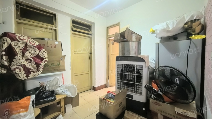 王家坝街19号二手房实景图