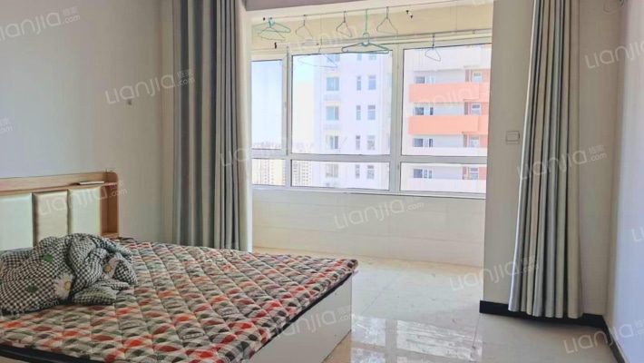 中诚·晶典二手房实景图