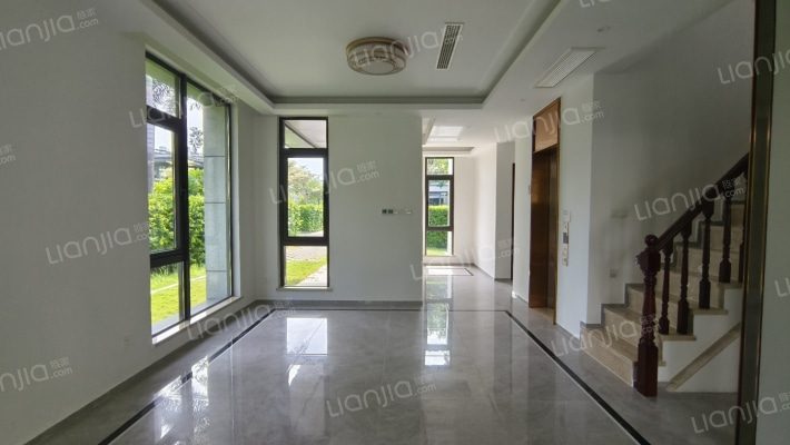 怡海湾二手房实景图