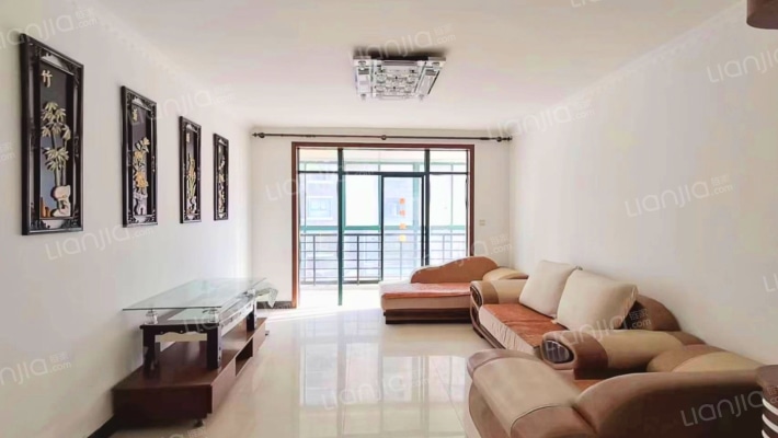 华德名人苑二手房实景图