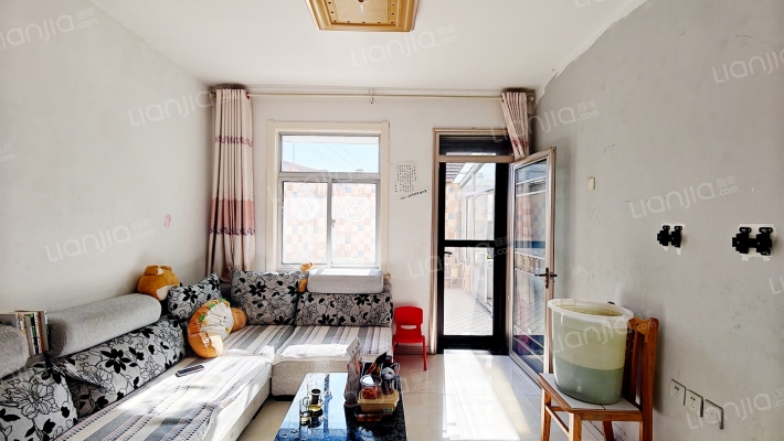 泰师附校家属院二手房实景图