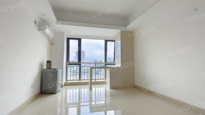 南美世贸中心二手房实景图