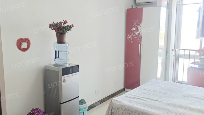 汇元尚品 1室1厅 北-客厅