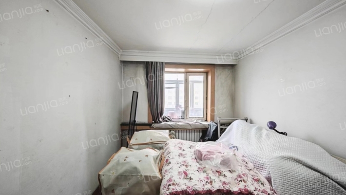 哈广小区二手房实景图