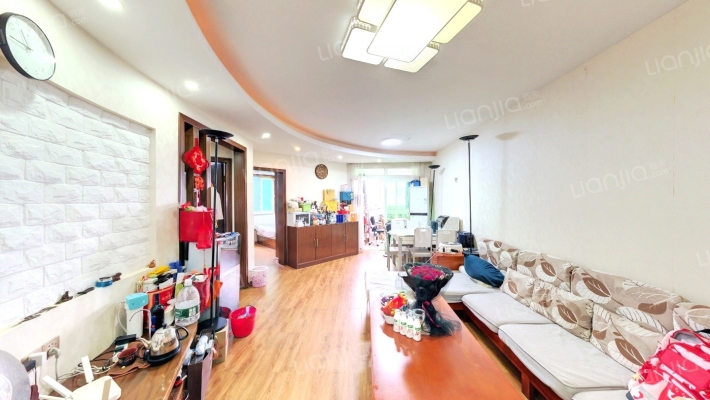 假日酒店公寓二手房实景图