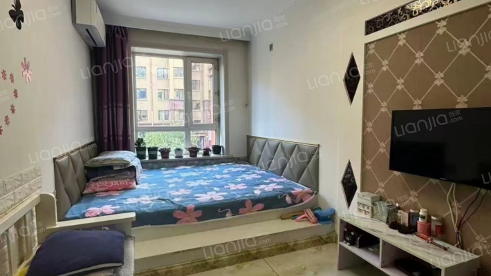 金都河畔二手房实景图