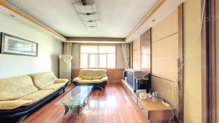 温泉小区二手房实景图