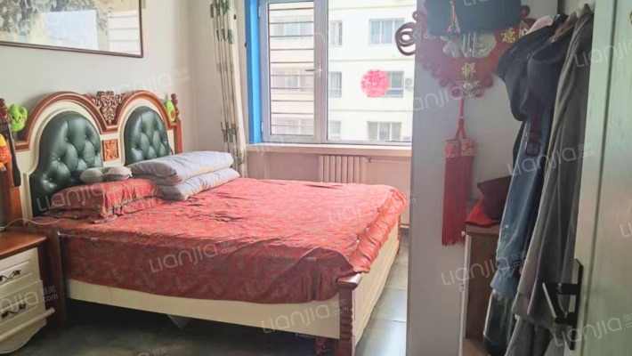 西丁三义附近板楼3层120平三居双卫49万-卧室A