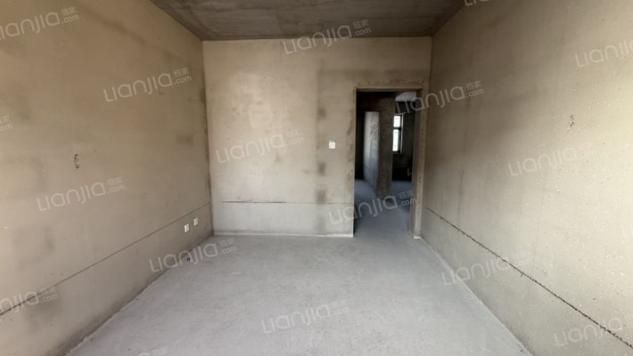 富尔城铭典二手房实景图