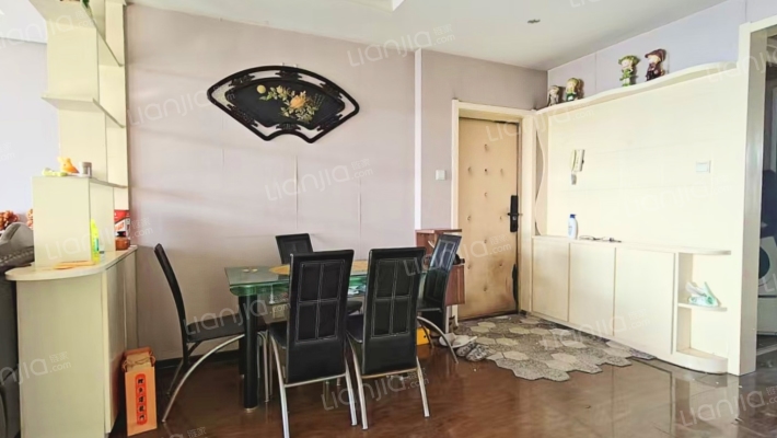 范阳路，一梯两户，小高层128平三居，110万可议-餐厅