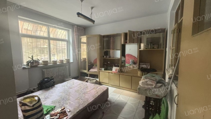 新兴中路1号院二手房实景图