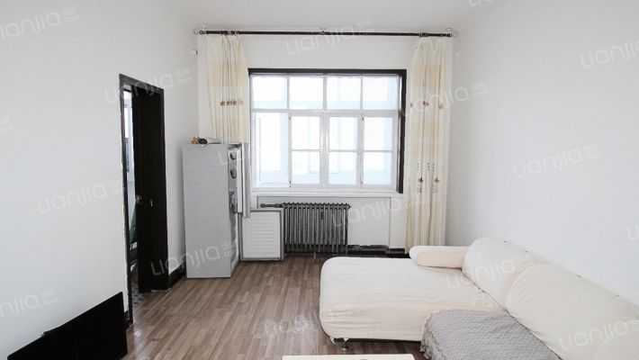 教委住宅二手房实景图