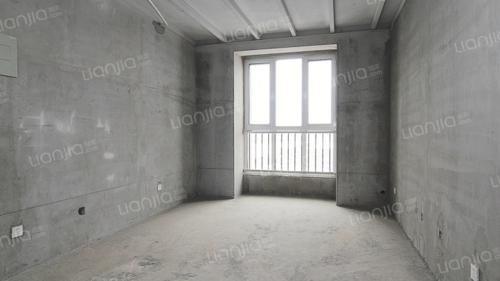 环京城市中少见的LOFT住宅项目，70年产权!-客厅