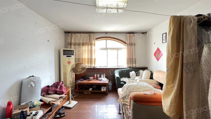 管委家属楼二手房实景图