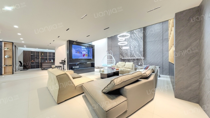 观澜逸品花苑北区二手房实景图