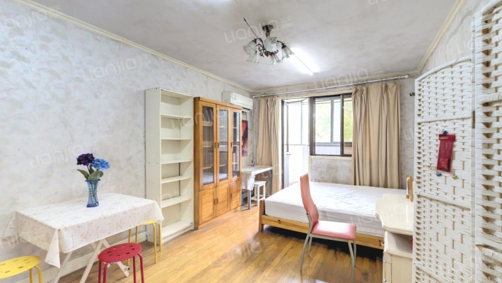 康健公寓二手房实景图