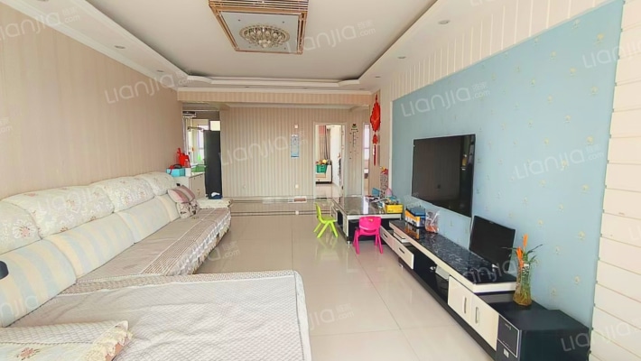 西美公馆二手房实景图