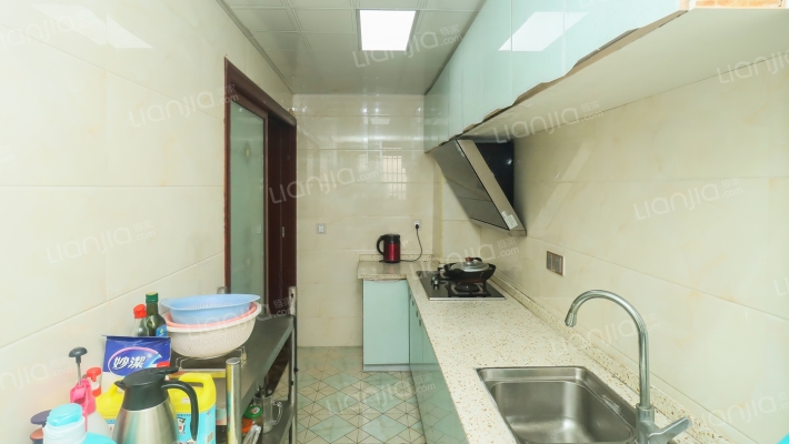 河东 中铁龙城电梯精装大套二 中式装修保养新色看中庭-厨房